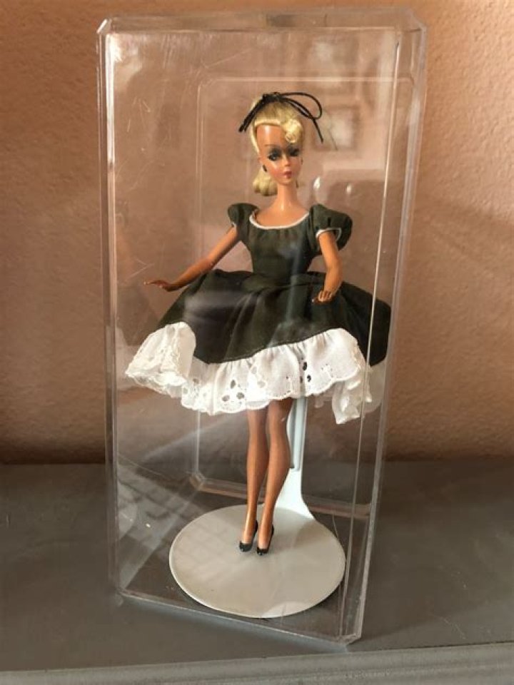 Barbie and Bild Lilli doll