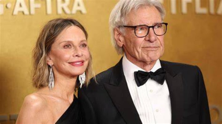 Calista Flockhart Bra Size, Age, Weight, Height, Measurements
