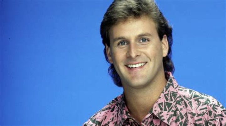 Dave Coulier siblings: Does Dave Coulier have brothers and sisters? 1 Dave Coulier