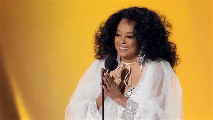 Is Diana Ross still married to Silberstein? 1 Diana Ross h