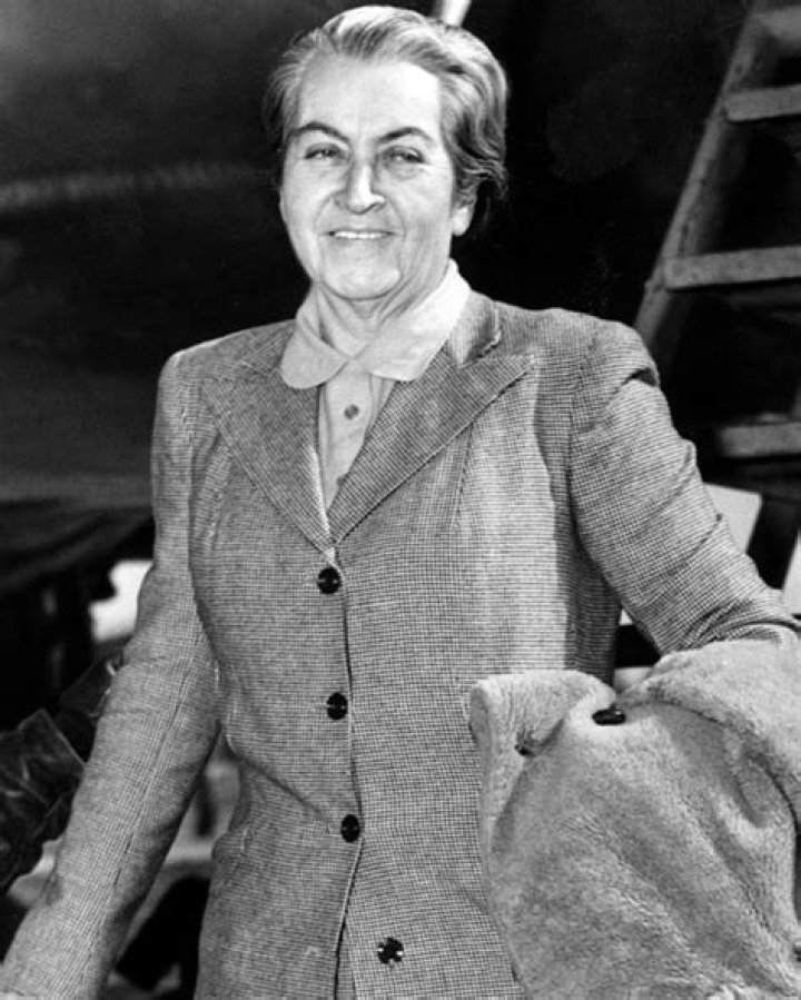 Gabriela Mistral Biography