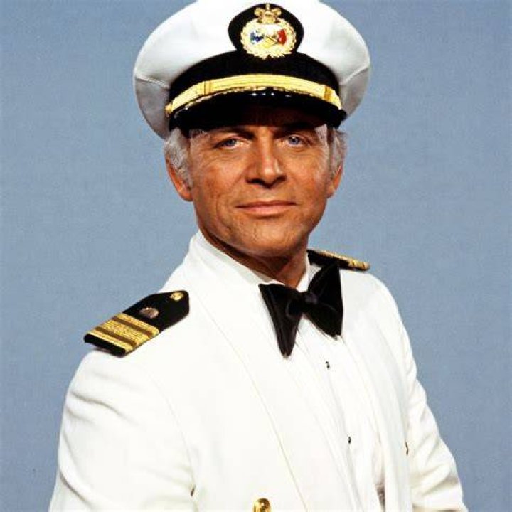 Gavin MacLeod Gavin MacLeod