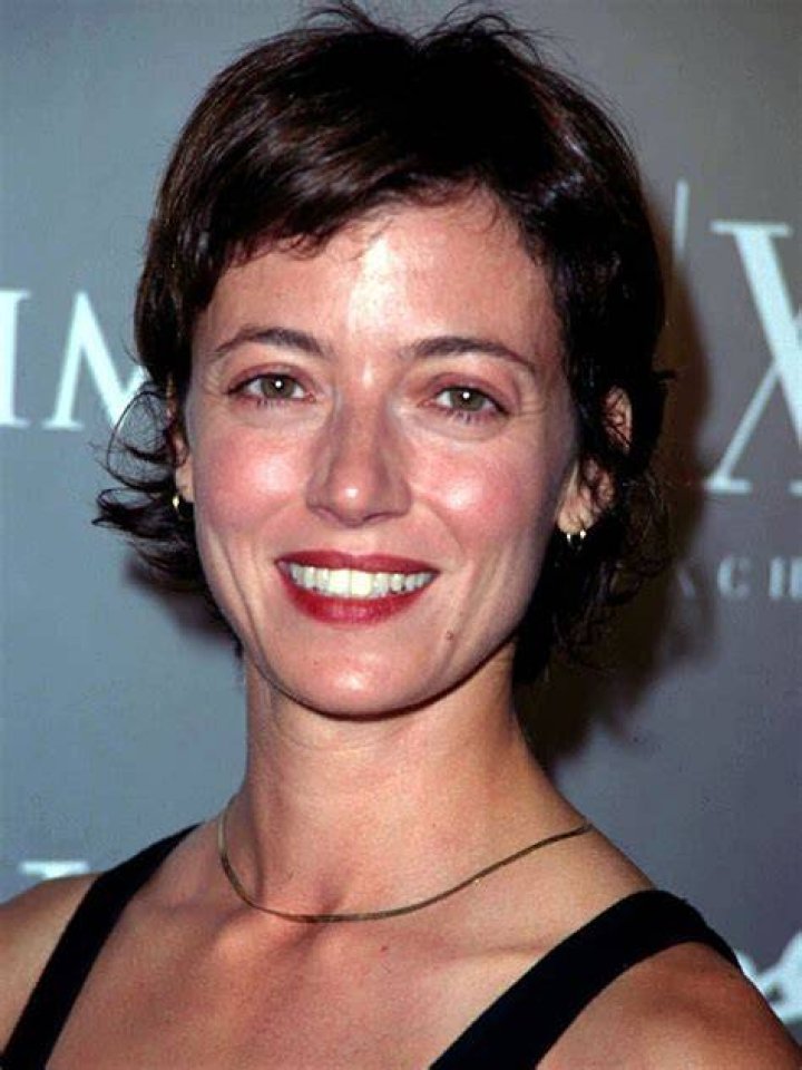 How old is Mia Sara now?