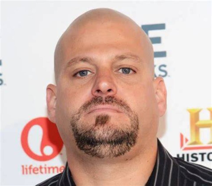 Jarrod Schulz Biography