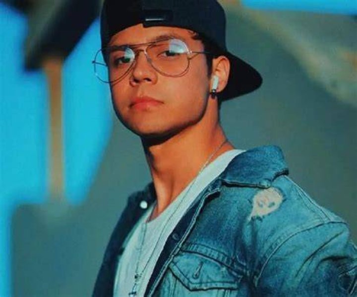 Mario Ruiz Biography