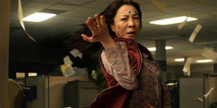 michelle yeoh everything everywhere