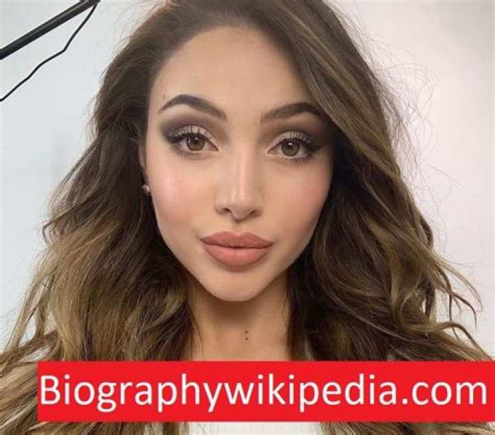 Nathalie Paris Biography