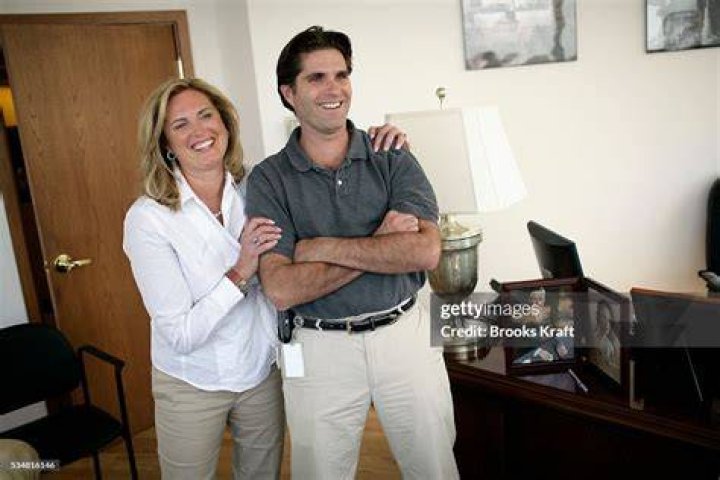 Tagg Romney Tagg Romney