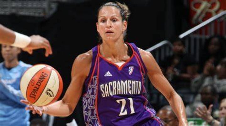 Ticha Penicheiro Ticha Penicheiro