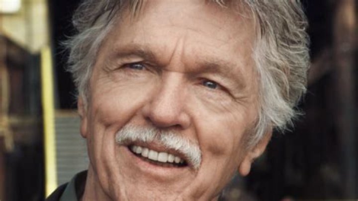 Tom Skerritt Tom Skerritt