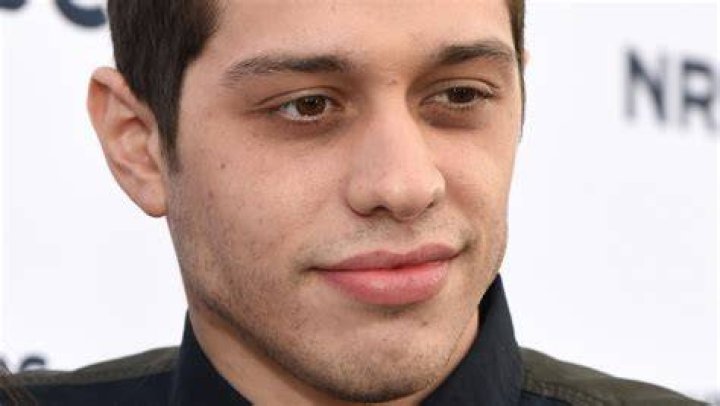Pete Davidson salary: How much does Pete Davidson earn on SNL? 1 What disease does Pete Davidson have?
