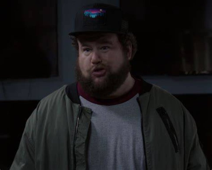 Who plays Kyle Murphy Brooklyn 99?